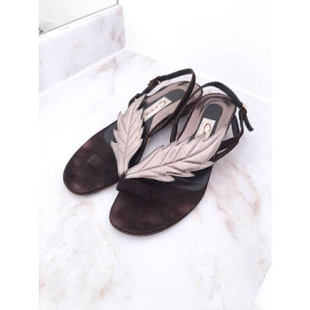 Vintage sling back sandals with leather leaf and buckle silver and black sz - 6